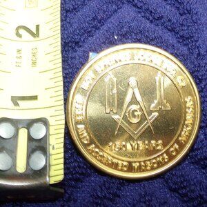 Mason of Hot Springs 150 yr collector gold tone coin token Brotherly love